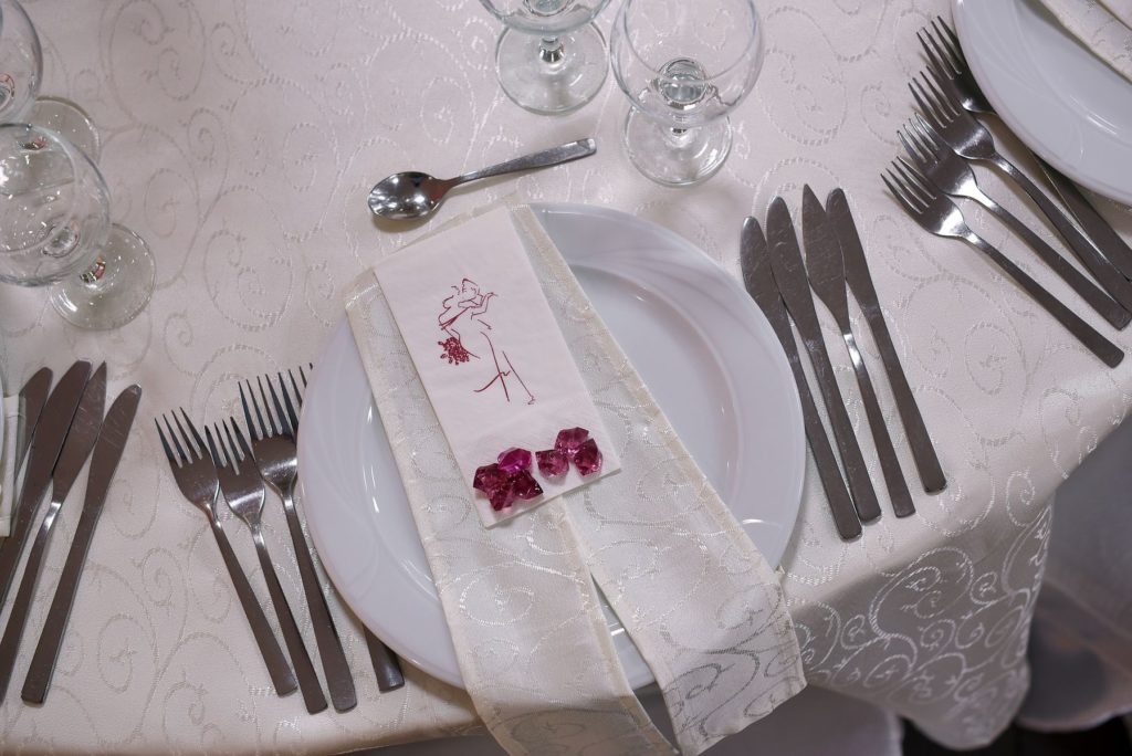 Restaurant EST